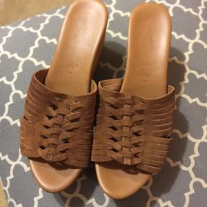 Seychelles brown suede wedge